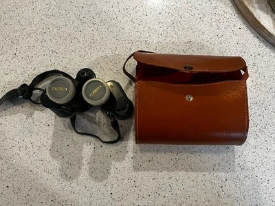 Binoculares ópticos recubiertos de campo Yashica 8x30 7,5° funcionando Foto 1 de 4