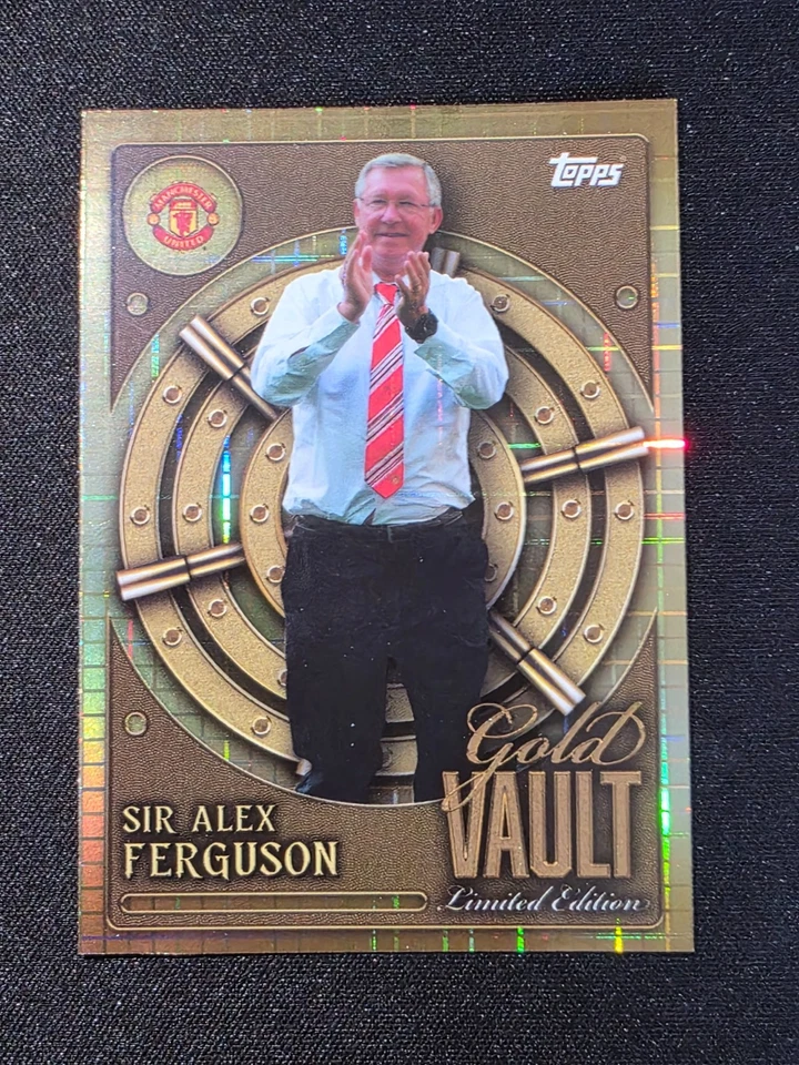 2025/26 Topps Manchester United Collectors Tin Gold Vault Sir Alex Ferguson GV-1 - Image 1 of 1
