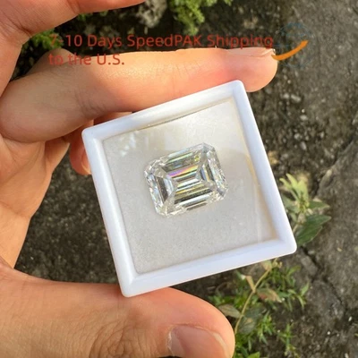 Wholesale Price 1-5ct Emerald Cut VVS1 D Color 1-5pcs Loose Moissanite GRA  - Image 1 of 4