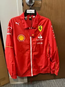 Scuderia Ferrari Puma Team Coach Jacket Size Medium Formula 1 New F1 Retail $170 - Picture 1 of 4