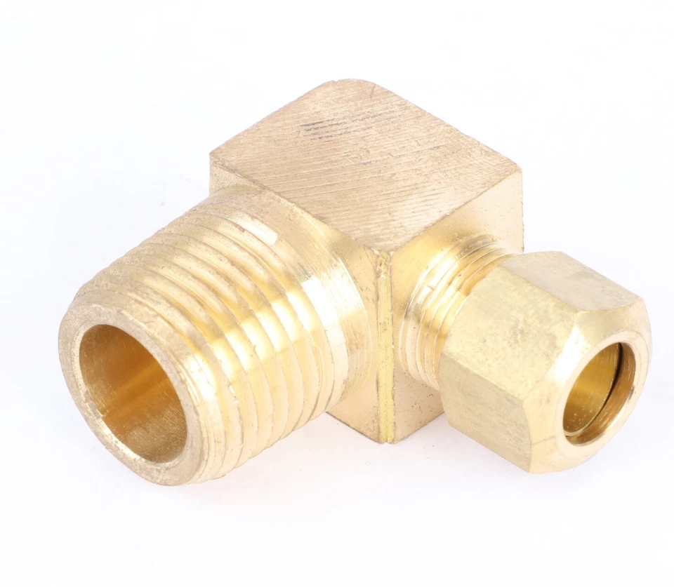 Brass Fairview 90° Elbow Tube Fitting, 3/8" Tube OD x 1/2" Male NPT - Image 1 of 3