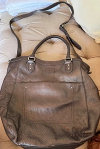 COLE HAAN VILLAGE HO6 SILVER GENUINE PEBBLED LEATHER Tote BAG SILVER TONE HW - Picture 1 of 10