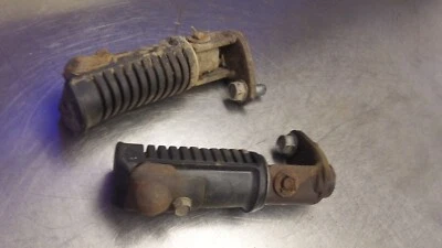 Honda CX500 1979 reposapiés clavijas con soportes y pernos CX 500 T3-3U Foto 1 de 4