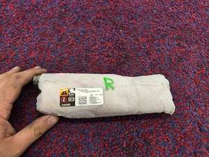 CADILLAC CT6 16-20 OEM RIGHT PASSENGER SIDE CHAIR SEAT 23346007 84043000 - Picture 1 of 3