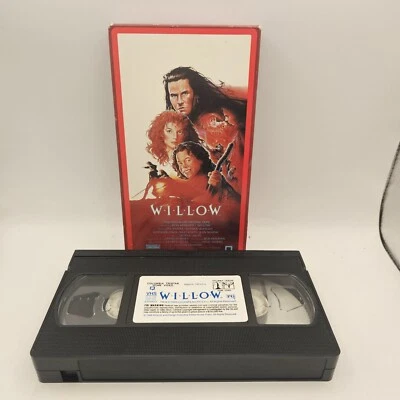 WILLOW VHS Vintage RARE 1988 George Lucas Val Kilmer Fantasy Science Fiction - Image 1 of 2