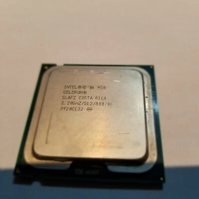 Intel Celeron SLAFZ   2.20 GHz CPU 512KB/800MHz Socket 775LGA775 - Image 1 of 3