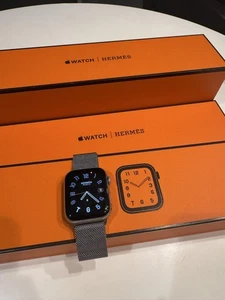 Apple Watch Hermes Serie 5 44mm Acero Inoxidable con 3 Bandas Marrón Negro - Imagen 1 de 7