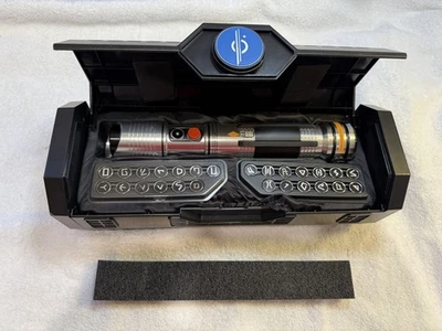 Star Wars Galactic Starcruiser Halcyon Lightsaber, ¡Nuevo! Foto 1 de 4