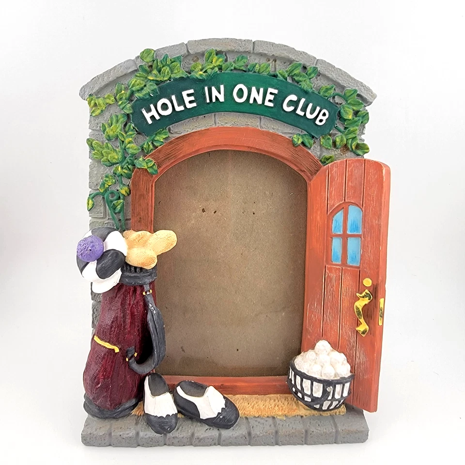 Marco de fotos pintado a mano de resina “agujero en uno” de novedad Foto 1 de 3