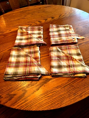 Park Designs 4 Panel 2 pair Country Curtain Swag Red Green Plaid 36x70 Each Pair - Image 1 of 4