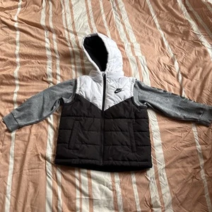 Nike Little Boys' 2Fer Full Zip Puffer Jacket Size 7 L (6-7 YRS) - Picture 1 of 10