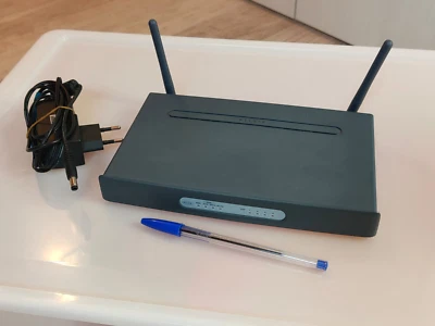 Belkin F5D7630-4A router modem access point ADSL 4-port switch 802.11g - Immagine 1 di 3