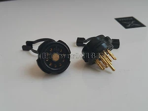 2x CMC Bakelite 9Pin 12AX7 ECC82/3 EL84 Gold Tube Socket - Picture 1 of 5