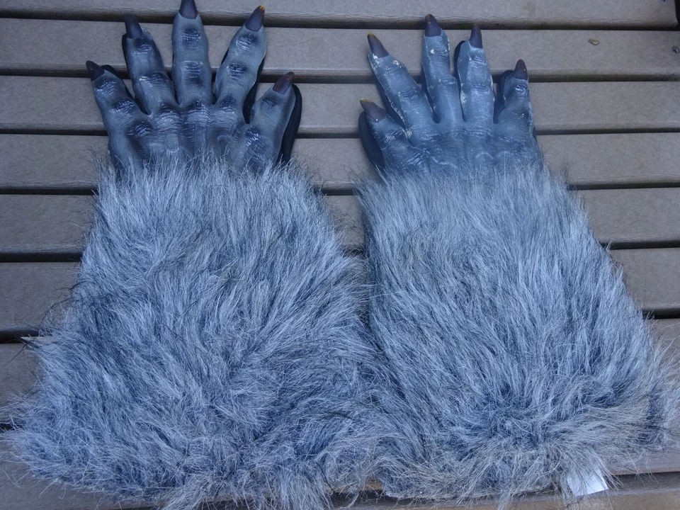 Guantes Manos Disfraz Adulto Bestia Hombre Lobo Gris Dedos Largos Usados Talla Única Foto 1 de 4