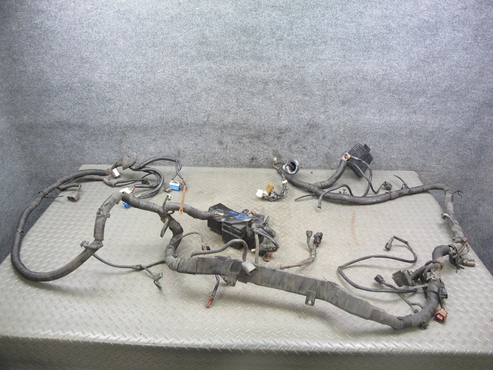 90-91 NISSAN Z32 300ZX VG30DE NON TURBO M/T ENGINE BAY WIRE WIRING HARNESS OEM - Image 1 of 4