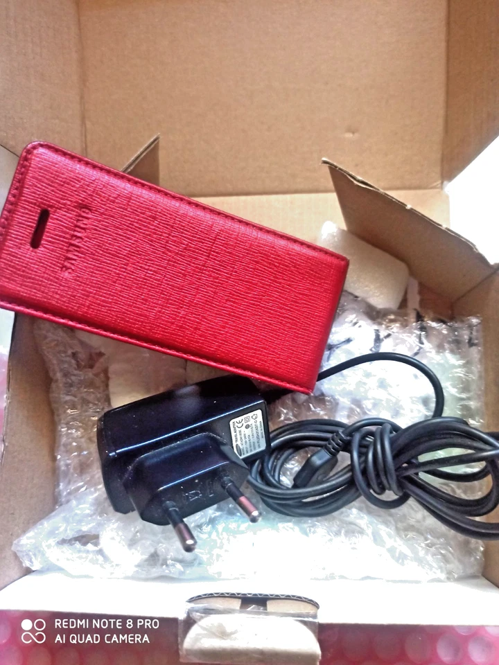 SAMSUNG SGH-F300  F300 ULTRA MUSIC - Immagine 1 di 4