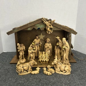 Vintage handbemalte Krippe beleuchtet Holzkrippe Japan P*C verpackt - Bild 1 von 24