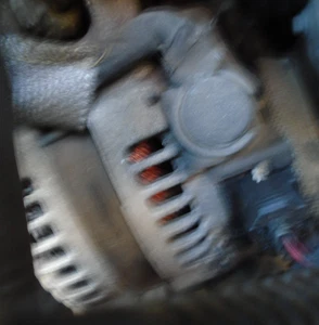 09 VOLVO C30 1.6D SE LUX ALTERNATOR ASSEMBLY 06-13 BREAKING CAR - Picture 1 of 4