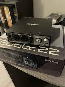 Roland Rubix 22 USB Audio Interface - Picture 1 of 2