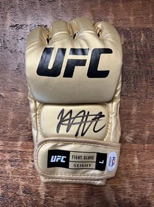 Khabib Nurmagomedov Signed Gold UFC Glove PSA DNA Autographed MMA - Picture 1 of 5