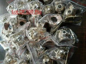 Lote de 100 piezas hechas a mano anillo de latón náutico buceo llavero casco ... - Foto 1 di 6