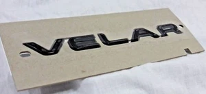 Puerta trasera Range Rover Velar L560 OEM negra con letras VELAR totalmente nueva - Imagen 1 de 4