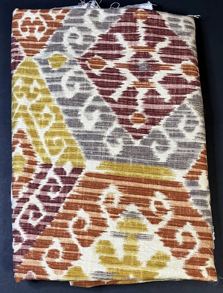 Telas de moda de tela variada, oro Ronnie, satén oriental grandes cuadrados para acolchar Foto 1 de 4