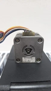 Sanyo Denki 103-546-5256 Schrittmotor - 2-Phasen 1,8° Schritt, 3.150 Präzision... - Bild 1 von 4