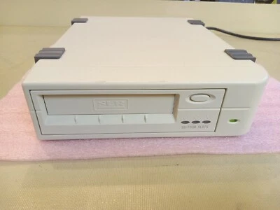 TANDBERG DATA SLR75 38GB/75GB SLR EXT Tape Drive SCSI - Image 1 of 4