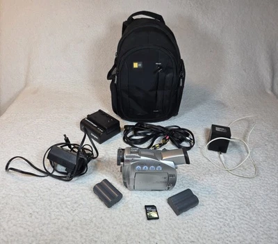 Canon ZR 65 Mini DV NTSC Digital Camcorder W/ Charger, Bag, And Accessories  - Image 1 of 4