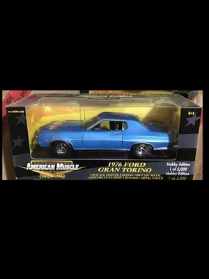 Ford Gran Torino 1976 azul 1:18 Ertl American Muscle 33198 Foto 1 de 3