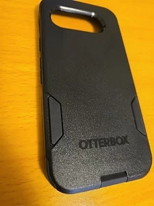 OtterBox Google Pixel 9a - Commuter Series Hülle - Schwarz - Bild 1 von 4