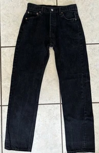 Vintage Levi’s black denim jeans 501-0660 30 x 32 button Fly(Red Tab) 1996 - Picture 1 of 15