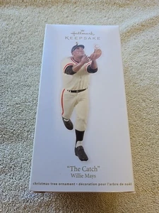 2012 Willie Mays Hallmark Andenken Weihnachtsschmuck SF Giants The Catch Neu im Karton B9 - Bild 1 von 6