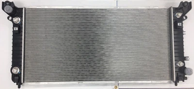 Radiador TYC 13396 para Chevrolet Silverado 1500 4,3 L V6 sin remolque modelos 2014-2015 Foto 1 de 2