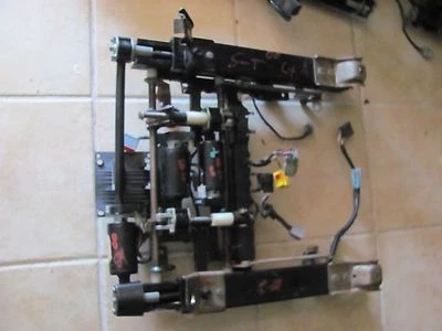 2000 2001 2002 LINCOLN LS LEFT DRIVER SEAT TRACK WITH MOTORS - Image 1 of 2