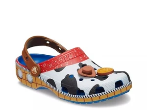 Man's Casual Shoes Crocs Toy Story Woody Classic Clog - Picture 1 of 8
