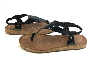 Tommy Bahama Womens Tanna Thong Sandals Black Crinkled Patent Leather Size 9 EUC - Picture 1 of 12