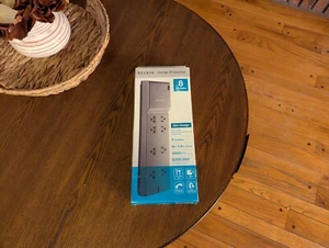Belkin Slim Surge Protector: 8 Outlets, 6FT Cord (Brand New) - Photo 1/6