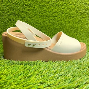 Crocs Brooklyn Womens Size 9 Ivory Brown Beach Outdoor Ankle Strap Wedge Sandals - Picture 1 of 10