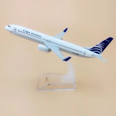Modellino aereo pressofuso in lega 1:400 16 cm Boeing 737-8MAX Copa... - Immagine 1 di 4