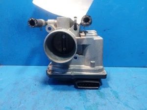 Suzuki Swift Throttle Body - Picture 1 of 6