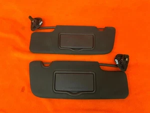 2014 Ford Mustang V Front Left & Right Sunvisor Sun Visor W/ Mirror BR33-6301101 - Picture 1 of 7