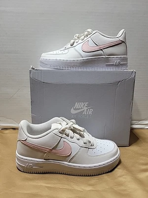 Nike Air Force 1 GS Niños Color - Rosa/Blanco Cumbre Talla - 4.5 Y Foto 1 de 4