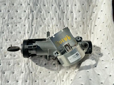 2009-2012 CHEVROLET TRAVERSE IGNITION LOCK W/KEY & IMMOBILIZER OEM 25756010 - Image 1 of 4