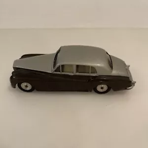 Rolls Royce 'Silver Cloud' by Solido Models No. 115. Deep bronze & silver issue - Picture 1 of 12