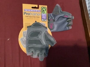 GoFit Women's ProTrainer Gloves w/Sport-Tac Grip Size Small - Picture 1 of 5