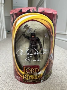 Gimli Helms Deep Lord Of The Rings Toybiz Figures Signed Two Towers Australian - Picture 1 of 4