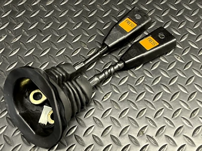 Receptores/hebillas del cinturón de seguridad delantero Porsche 74-83 911 (JG2) Foto 1 de 4