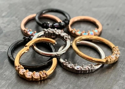 Anillo de segmento con bisagras de gema de cinco circonitas cúbicas 16 g clicker de tabique acero quirúrgico 316 L 1 pieza  Foto 1 de 3